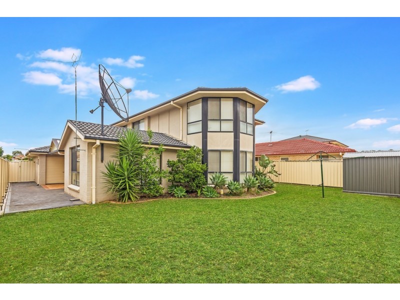10 Palana Close, West Hoxton NSW 2171