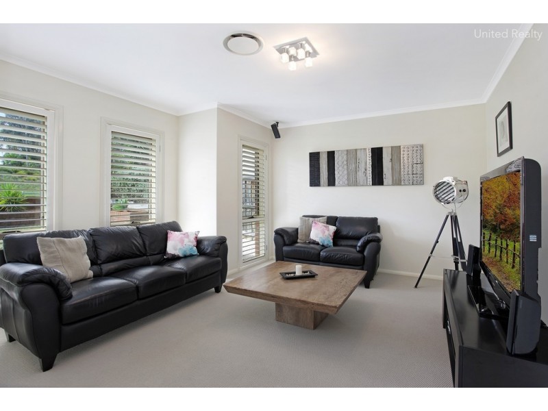 178 Carmichael Drive, West Hoxton NSW 2171