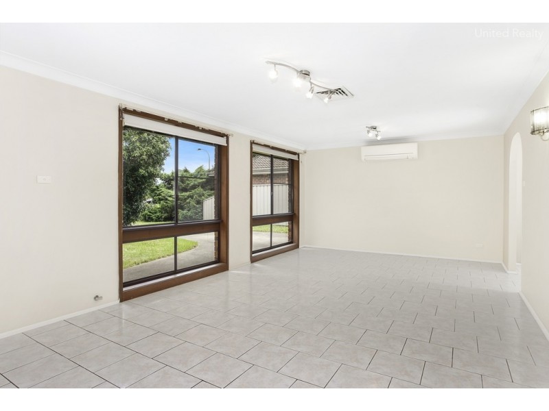 5 Canna Place, St Andrews NSW 2566