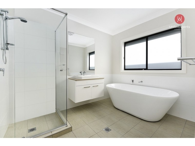 50 Atlantis Crescent, Gregory Hills NSW 2557