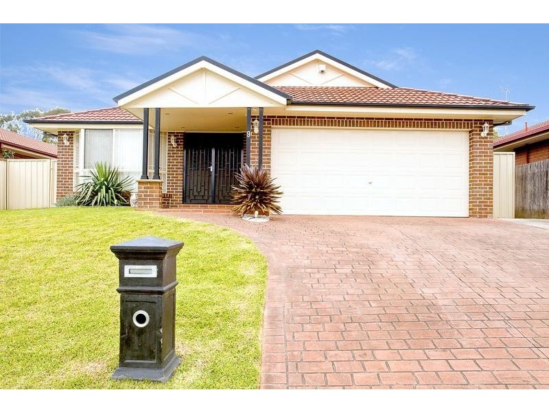 9 Gunnedah Road, Hoxton Park NSW 2171