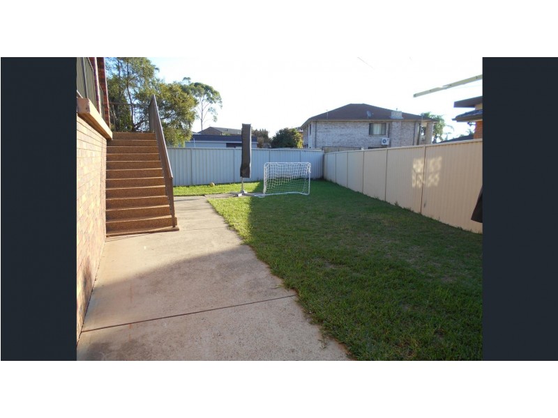 Edensor Park NSW 2176