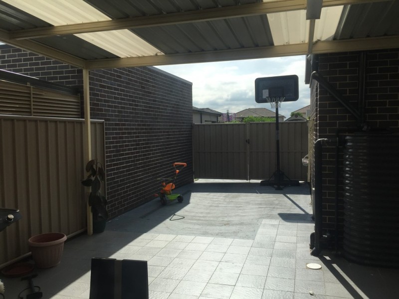 Middleton Grange NSW 2171