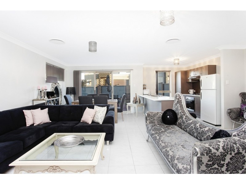 1 Diamond Hill Circuit, Edmondson Park NSW 2174