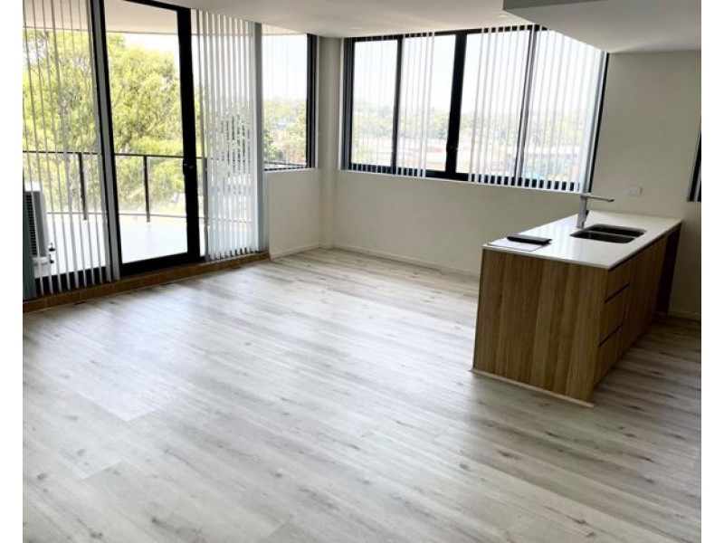 504/ 6-8 Cross Street, Bankstown NSW 2200