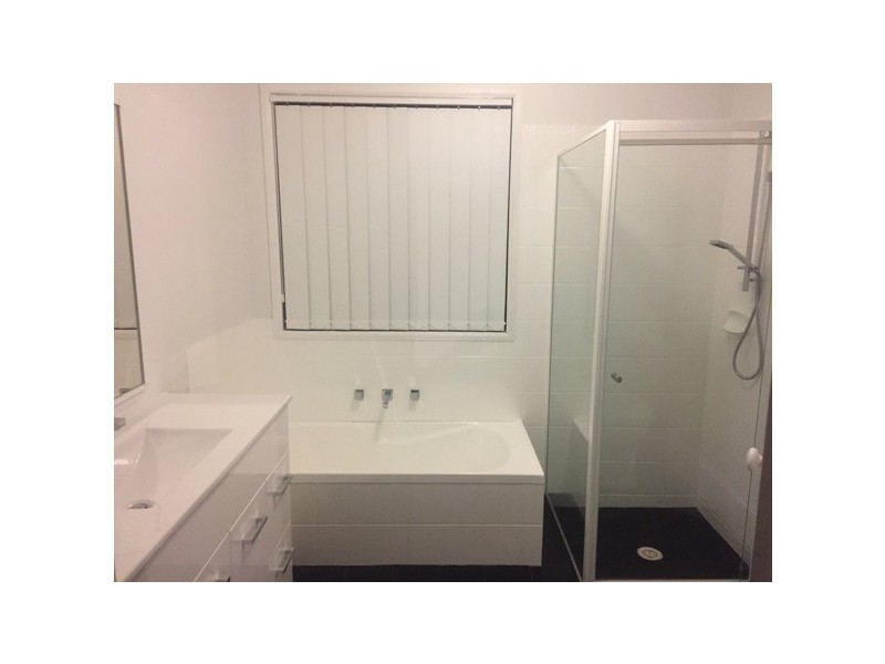 West Hoxton NSW 2171