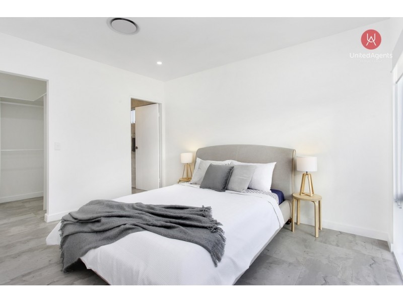 133 Holden Drive, Oran Park NSW 2570
