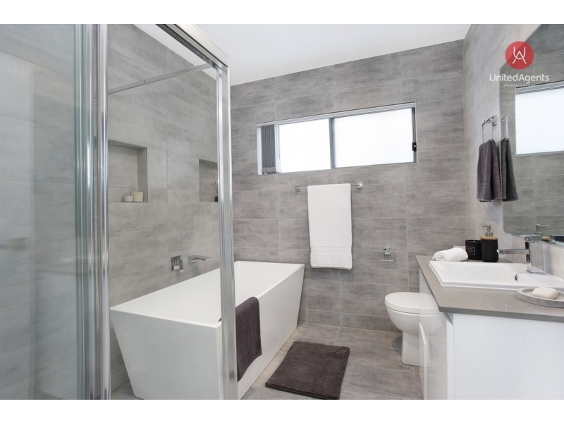 133 Holden Drive, Oran Park NSW 2570