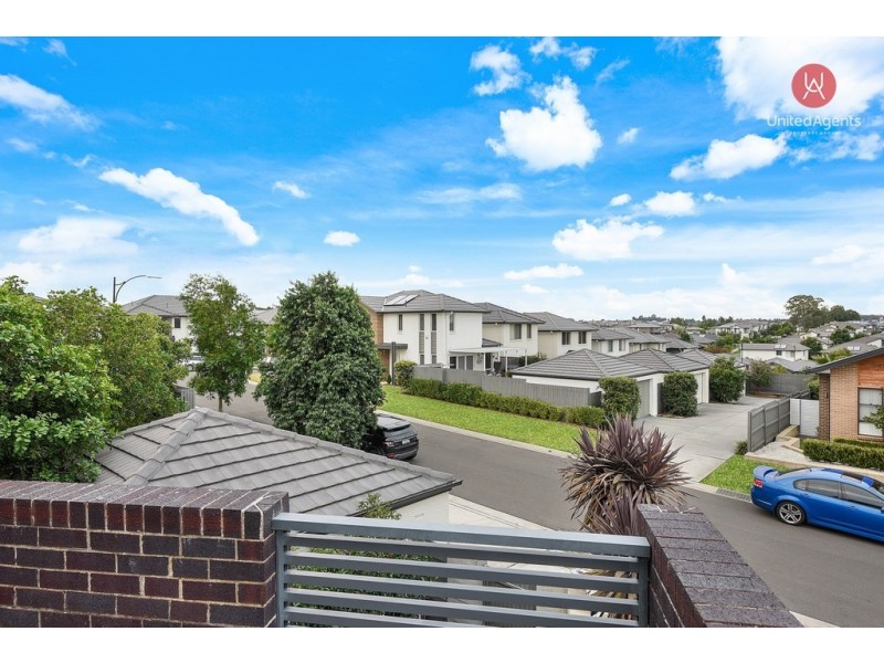 14 Elevon Street, Middleton Grange NSW 2171