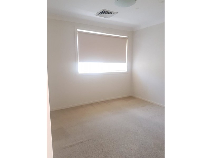 West Hoxton NSW 2171