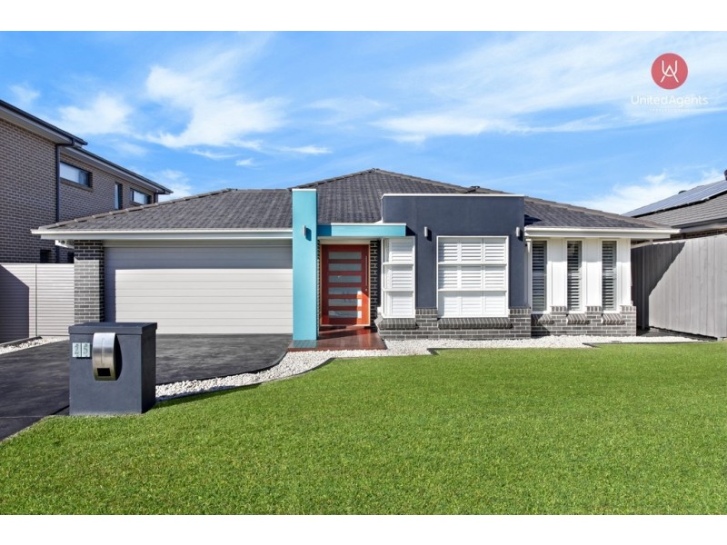 25 Graziers Way, Carnes Hill NSW 2171