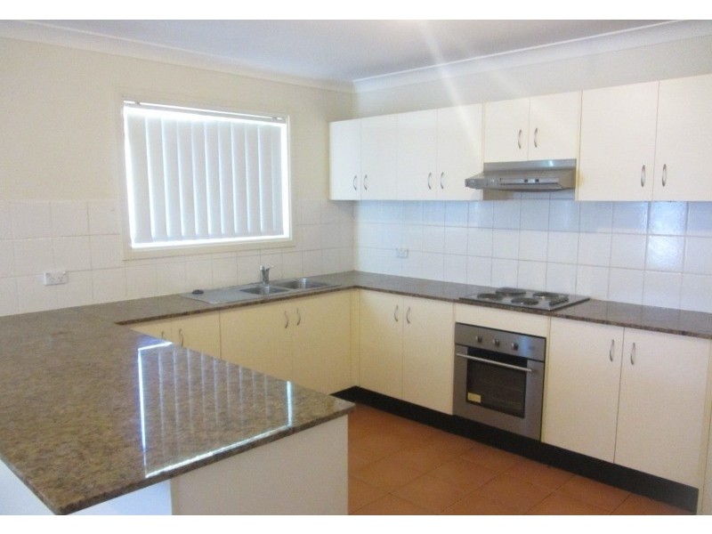 15 Tingha Close, Hinchinbrook NSW 2168