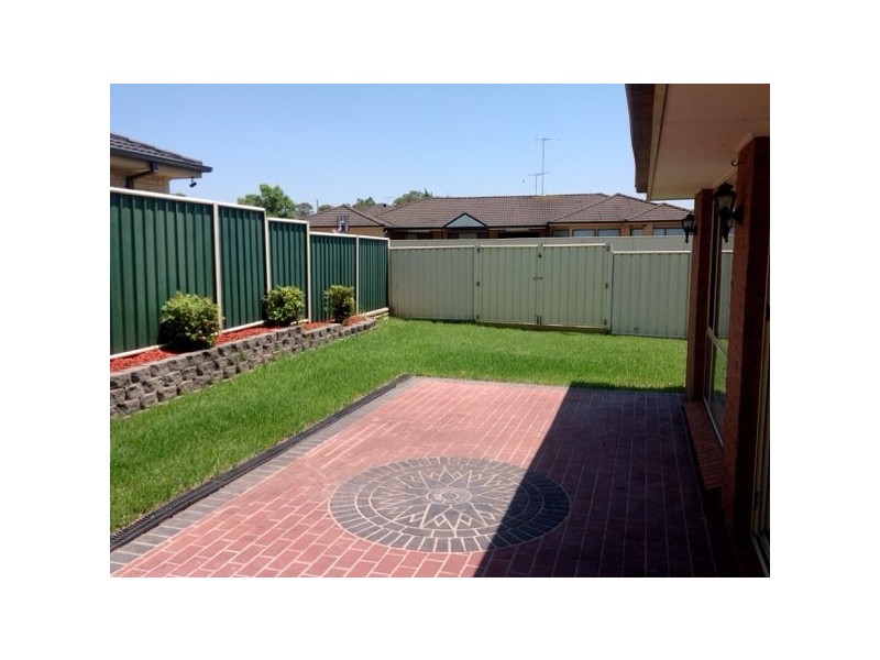 1 Joshua Moore Drive, Horningsea Park NSW 2171
