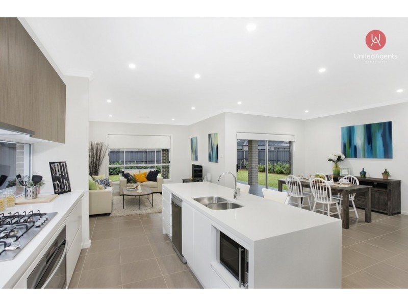 4 Alchemist Way, Carnes Hill NSW 2171