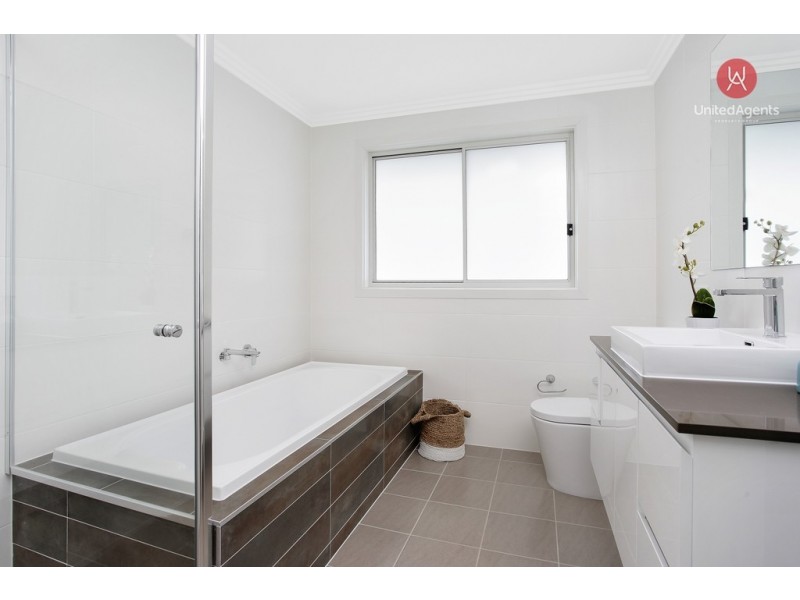 4 Alchemist Way, Carnes Hill NSW 2171