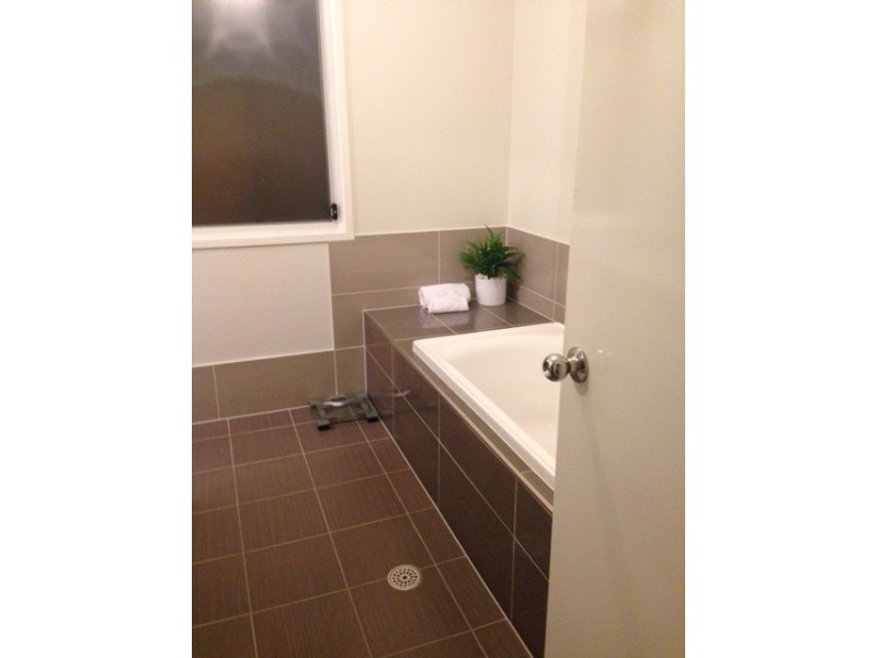 Middleton Grange NSW 2171