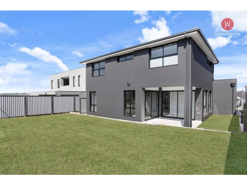 21 Kingsbury Road, Edmondson Park NSW 2174