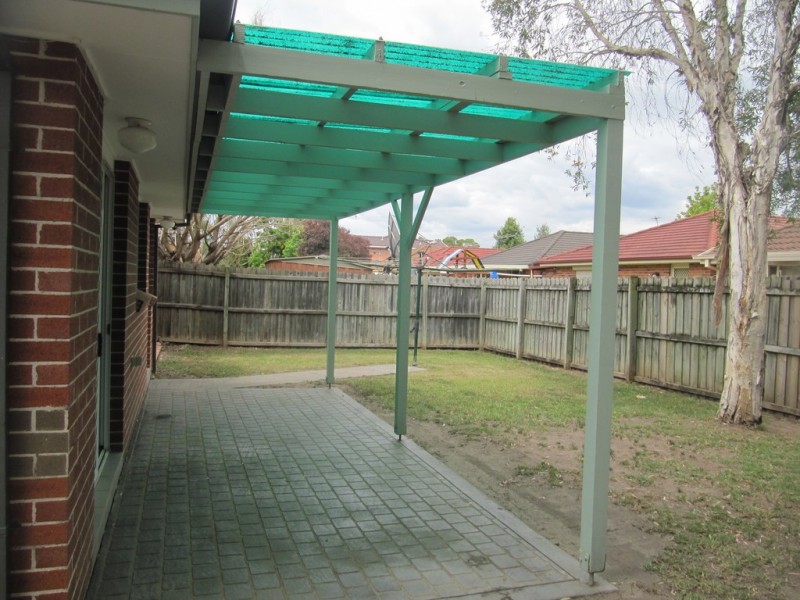 Wattle Grove NSW 2173