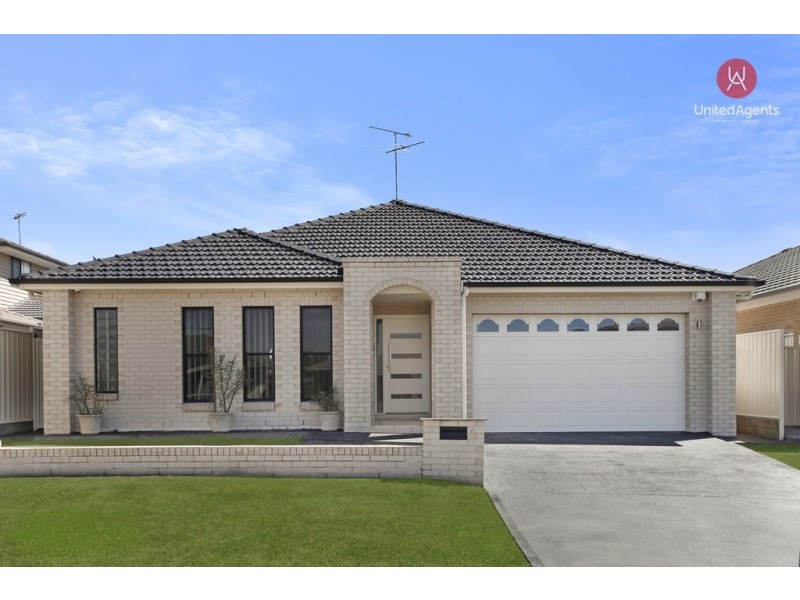 6 Laurieton Road, Carnes Hill NSW 2171