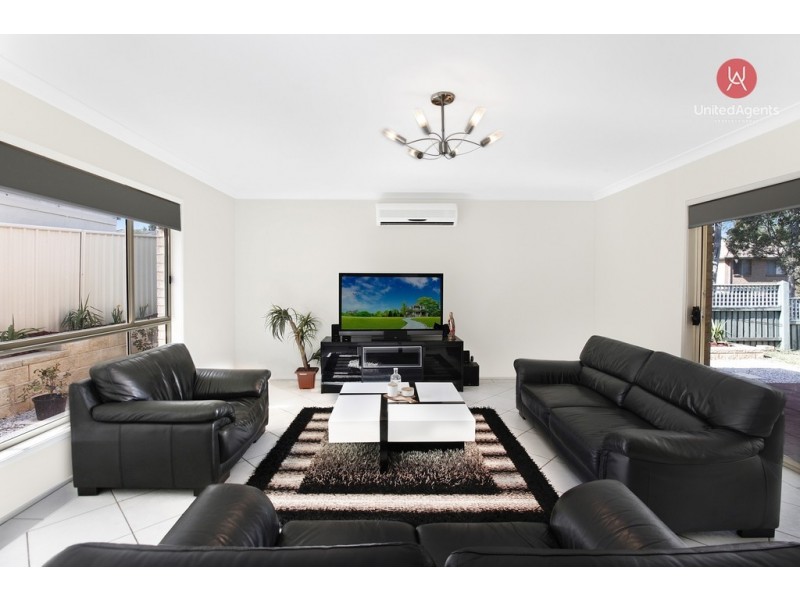 12 Hallen Place, West Hoxton NSW 2171