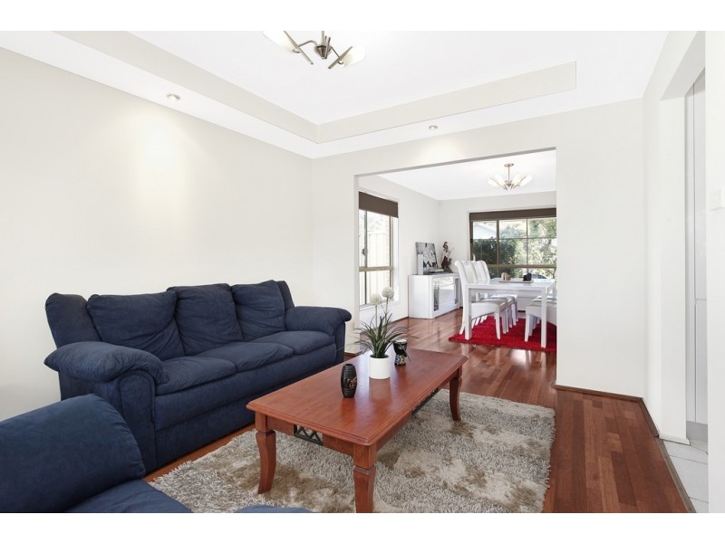 12 Hallen Place, West Hoxton NSW 2171