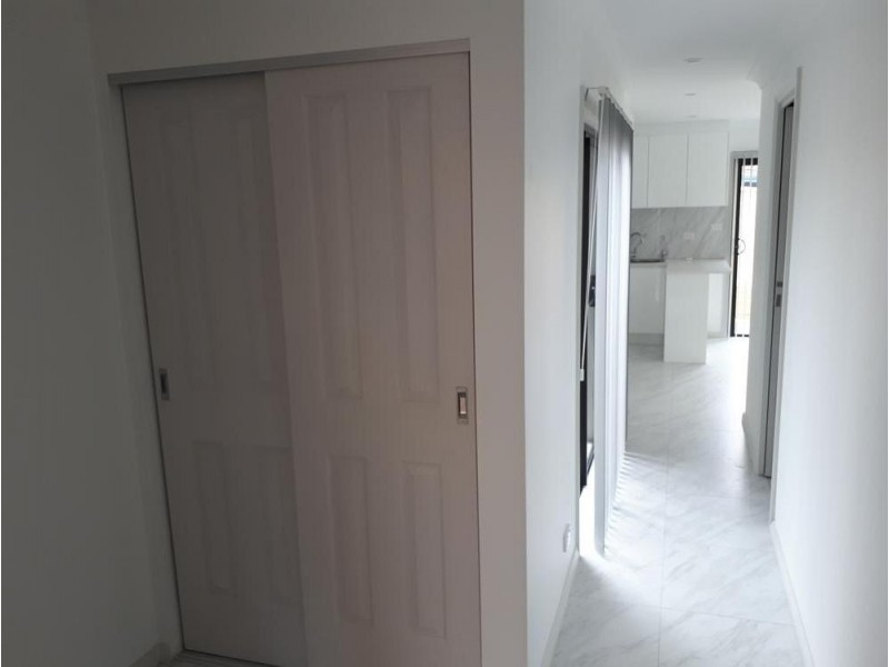 Edensor Park NSW 2176