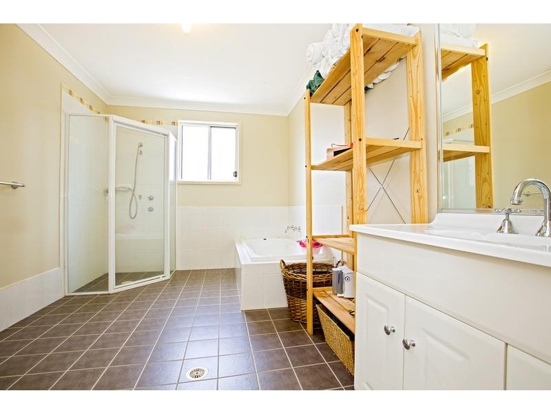 3A Riddell Street, West Hoxton NSW 2171