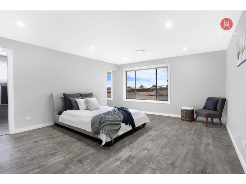 135 Holden Drive, Oran Park NSW 2570