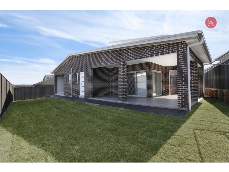 135 Holden Drive, Oran Park NSW 2570
