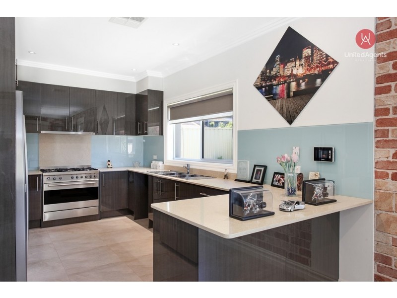 7 Temma Place, West Hoxton NSW 2171