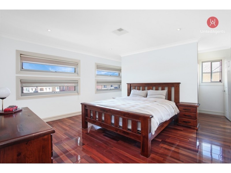 7 Temma Place, West Hoxton NSW 2171