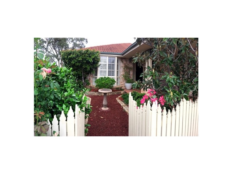 16 Levendale Street, West Hoxton NSW 2171