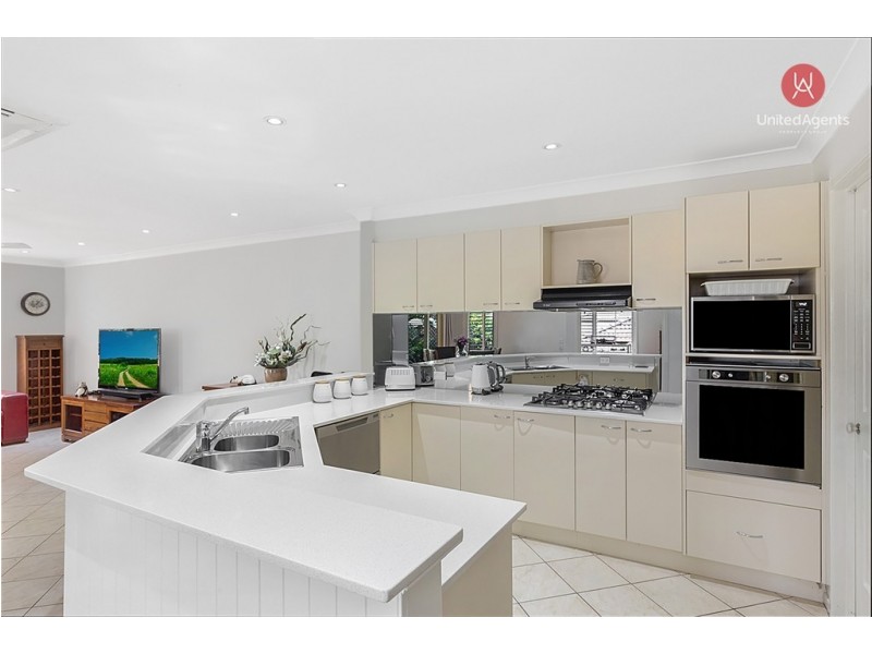 16 Levendale Street, West Hoxton NSW 2171