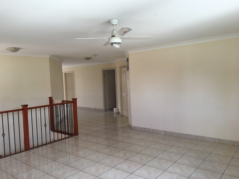 West Hoxton NSW 2171