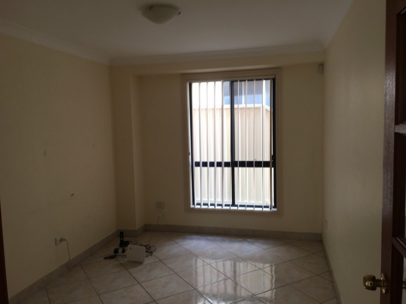 West Hoxton NSW 2171