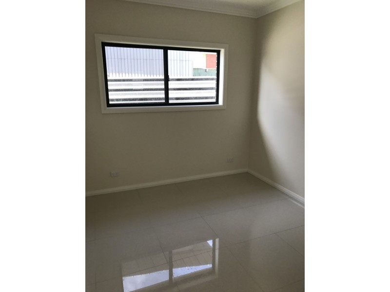 West Hoxton NSW 2171