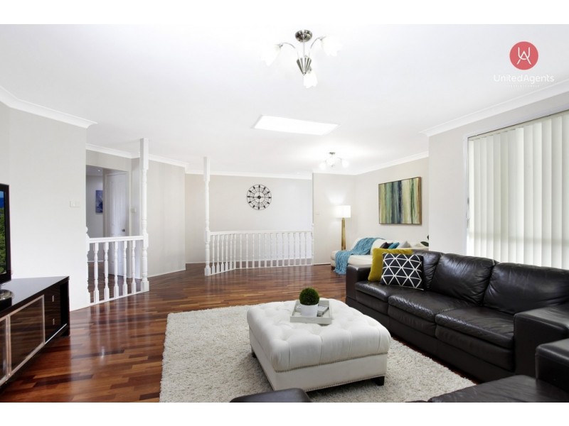 21 Port Macquarie Avenue, Hoxton Park NSW 2171