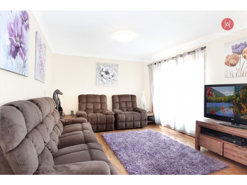 6 Pavo Close, Hinchinbrook NSW 2168