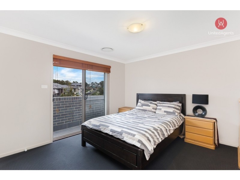 21 Hugh Terrace, Middleton Grange NSW 2171