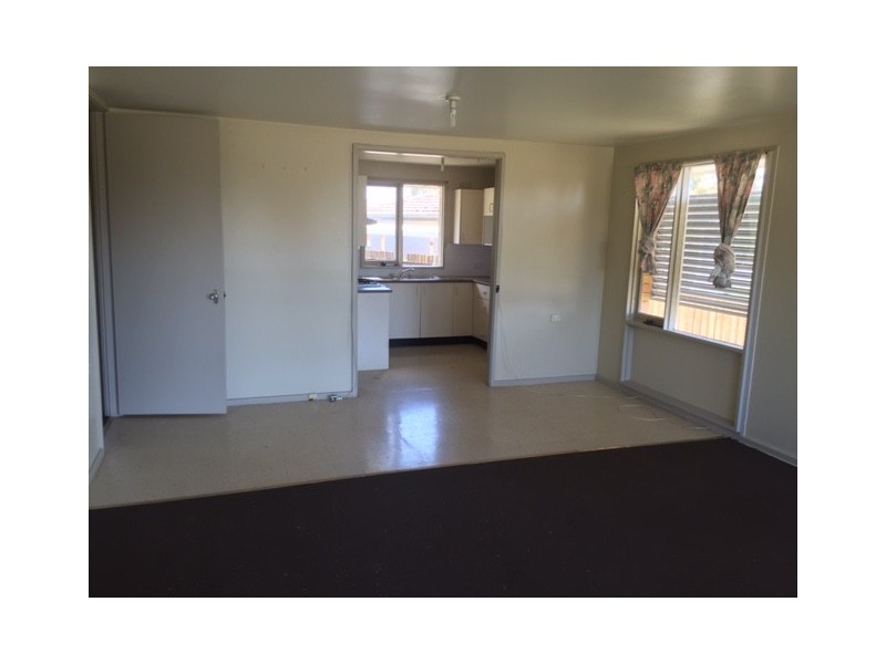 1 Lincluden Place, Airds NSW 2560