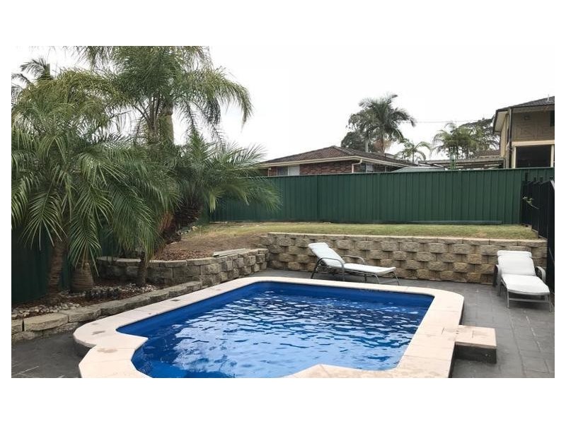 West Hoxton NSW 2171