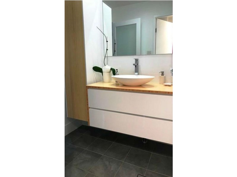 West Hoxton NSW 2171