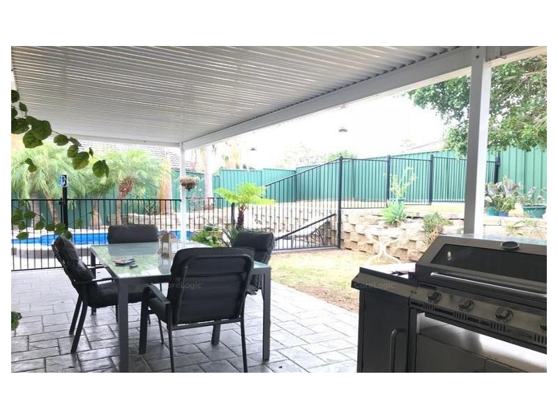 West Hoxton NSW 2171