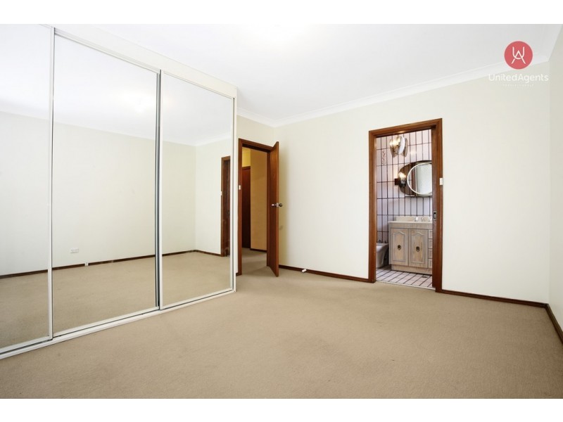 21 Westchester Avenue, Casula NSW 2170