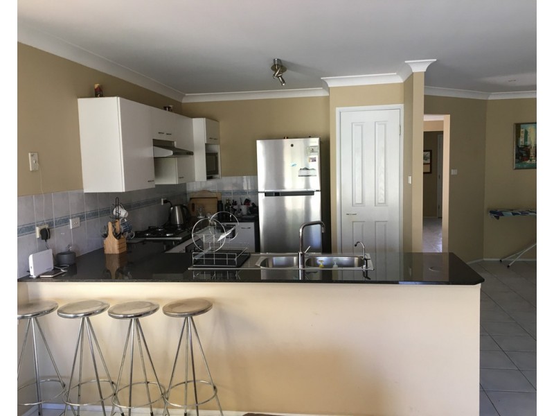 27 Nader Place, Horningsea Park NSW 2171