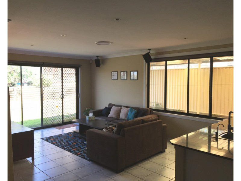 27 Nader Place, Horningsea Park NSW 2171