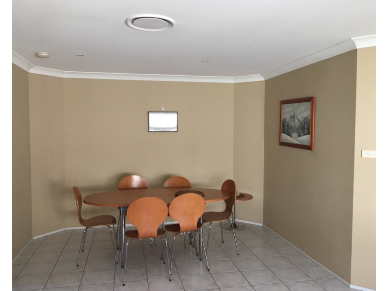 27 Nader Place, Horningsea Park NSW 2171