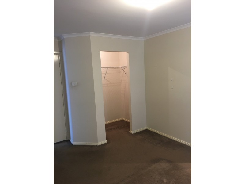 Carnes Hill NSW 2171