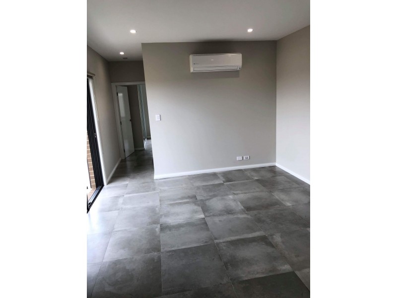 West Hoxton NSW 2171