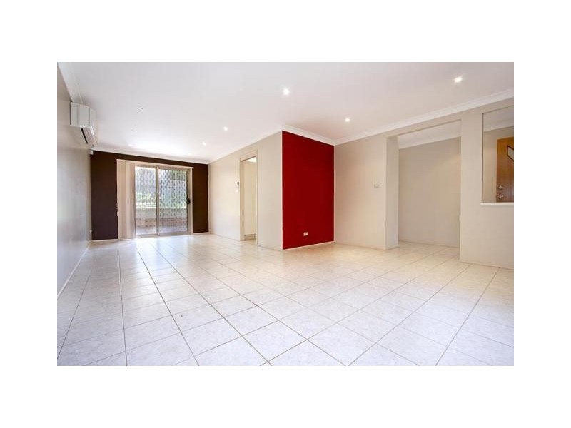 West Hoxton NSW 2171